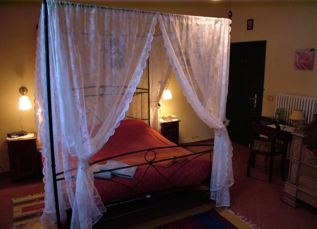 Villa Arianna B&B Lari Room photo